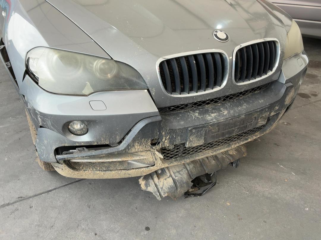 Photo '4' of BMW X5 SAV E70 Photo '4' of BMW X5 SAV E70