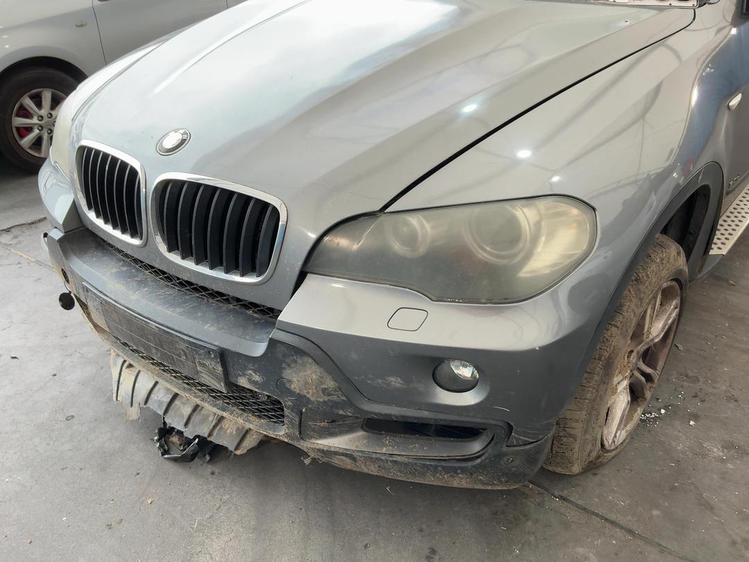 Photo '5' of BMW X5 SAV E70 Photo '5' of BMW X5 SAV E70