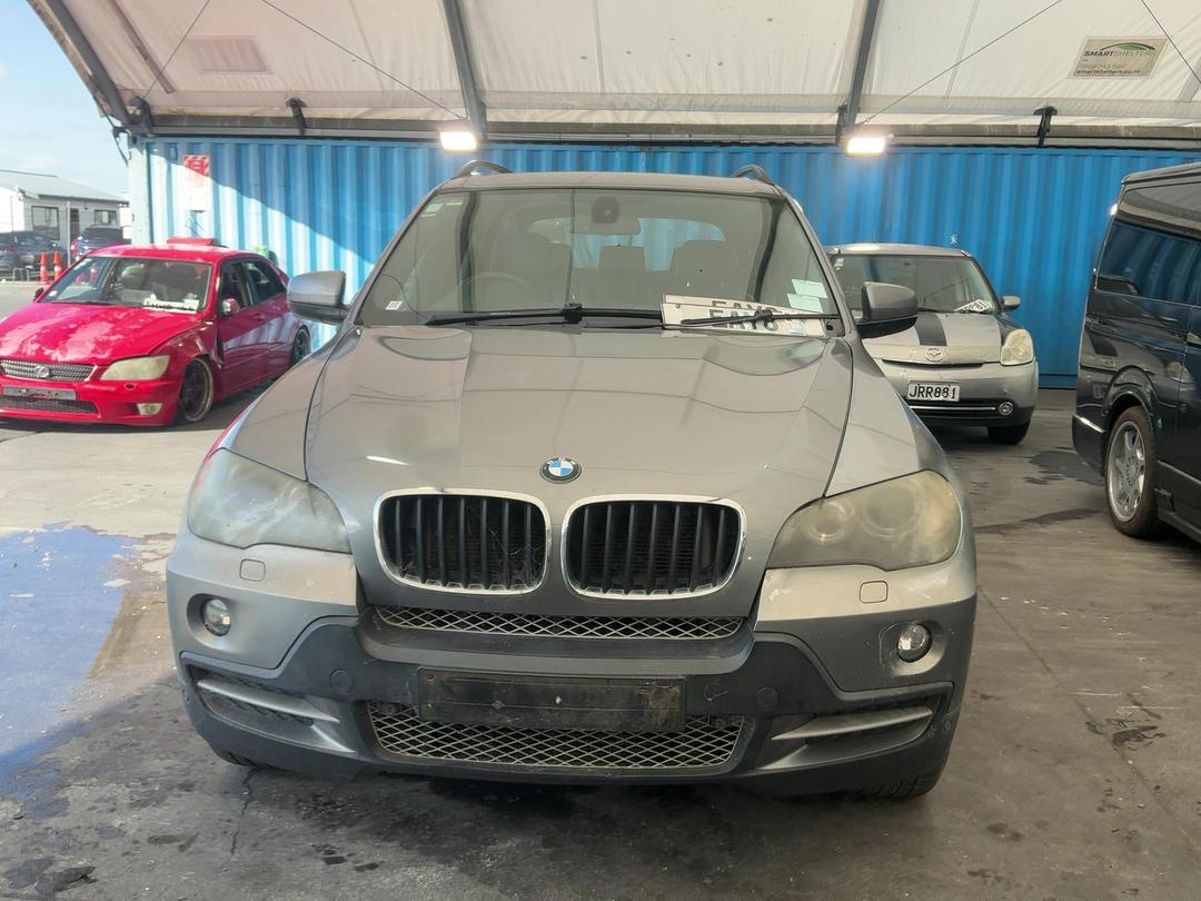 Photo '2' of BMW X5 SAV E70 Photo '2' of BMW X5 SAV E70