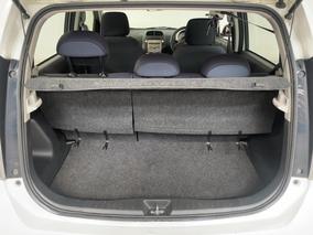Photo '14' of Daihatsu Sirion