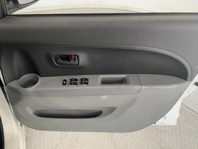 Photo '15' of Daihatsu Sirion