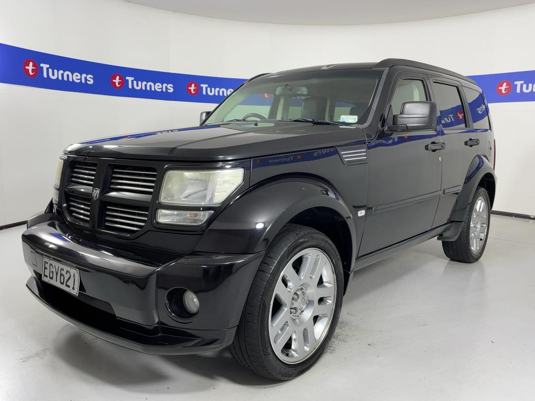 Photo '4' of Dodge Nitro