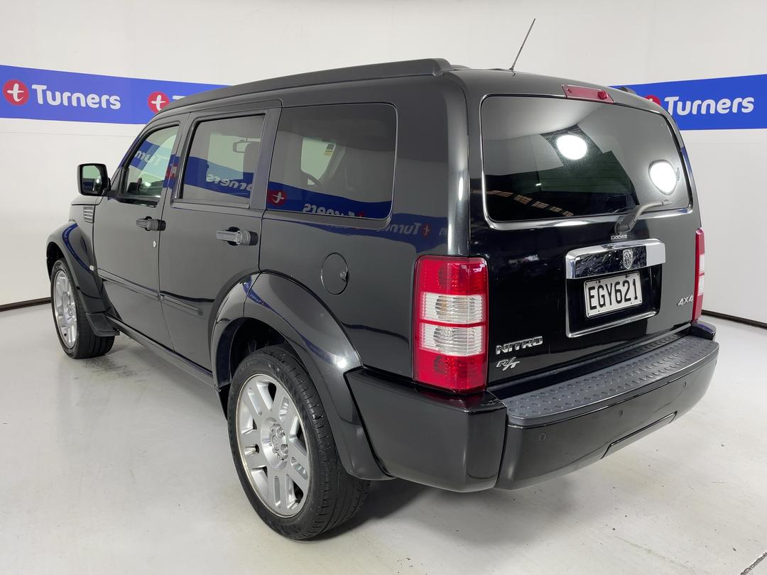 Photo '5' of Dodge Nitro