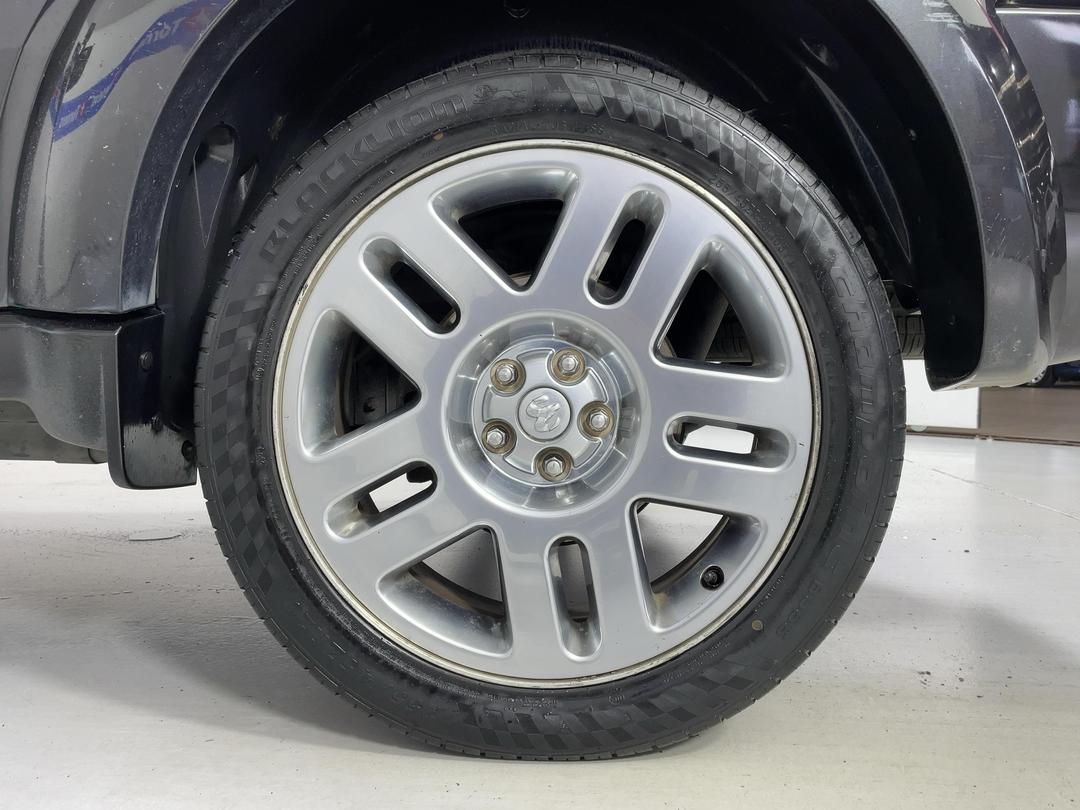 Photo '11' of Dodge Nitro
