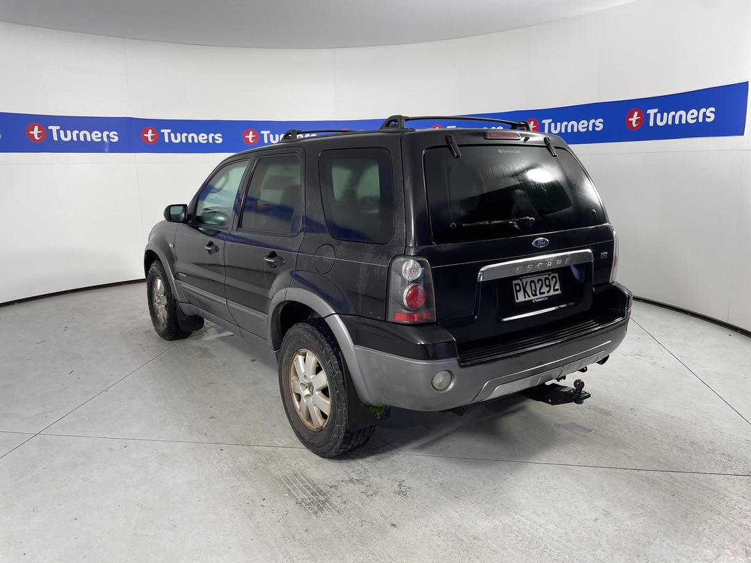 Photo '4' of Ford Escape XLT V6 Sport