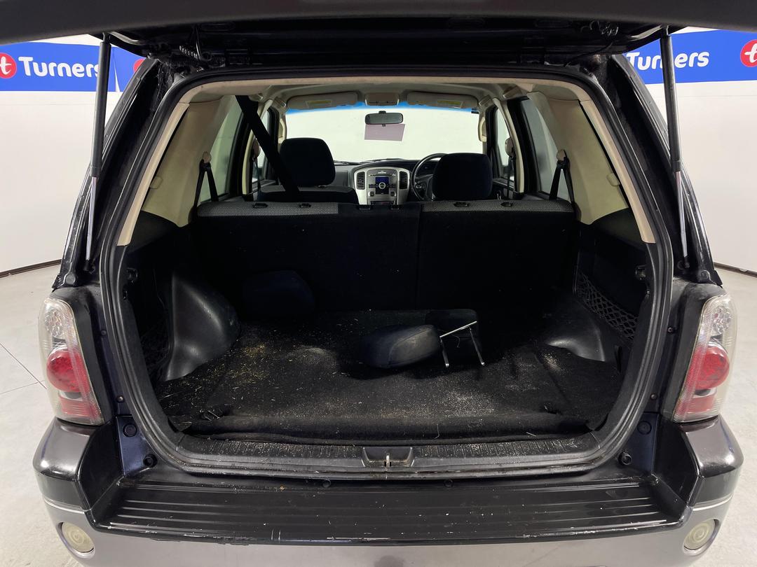 Photo '12' of Ford Escape XLT V6 Sport