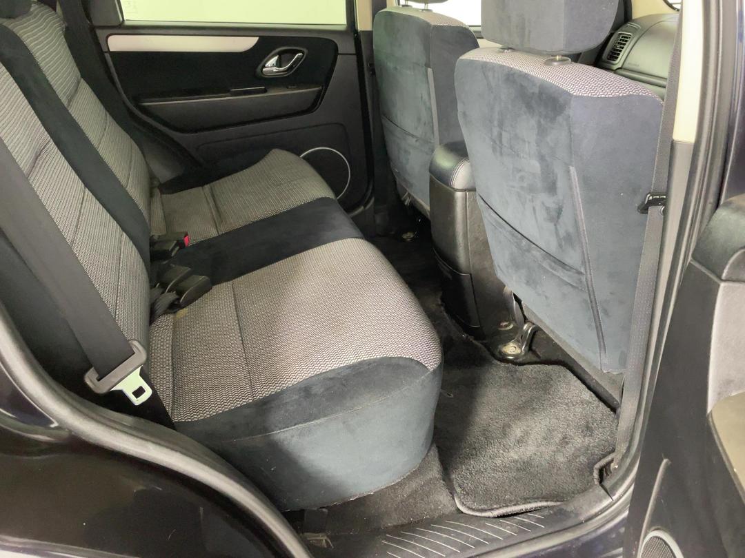 Photo '20' of Ford Escape