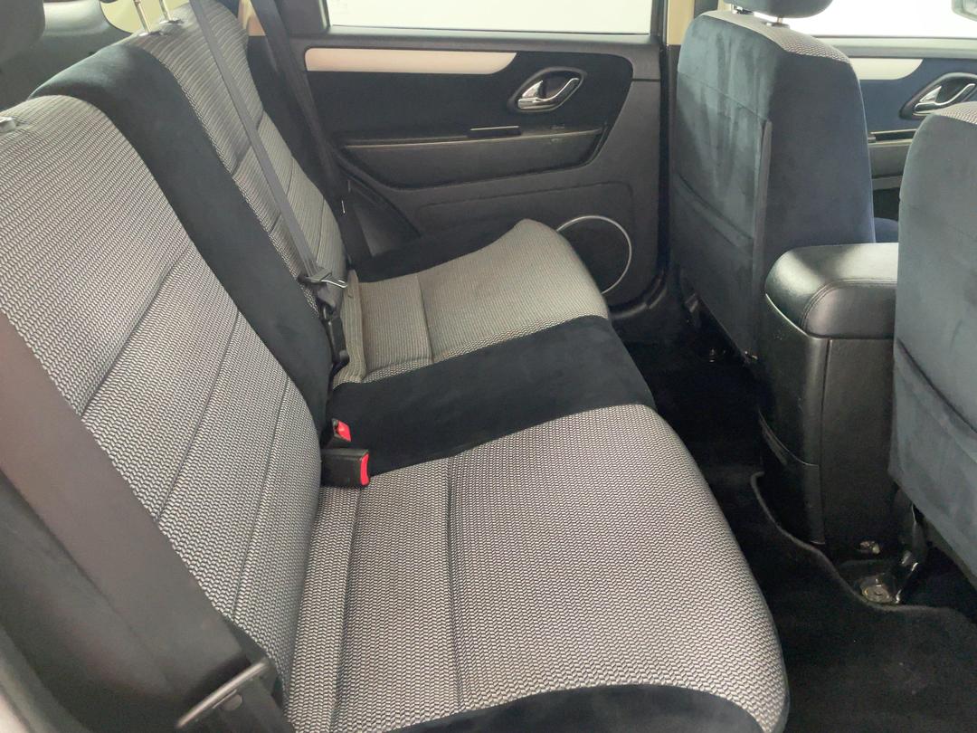 Photo '20' of Ford Escape