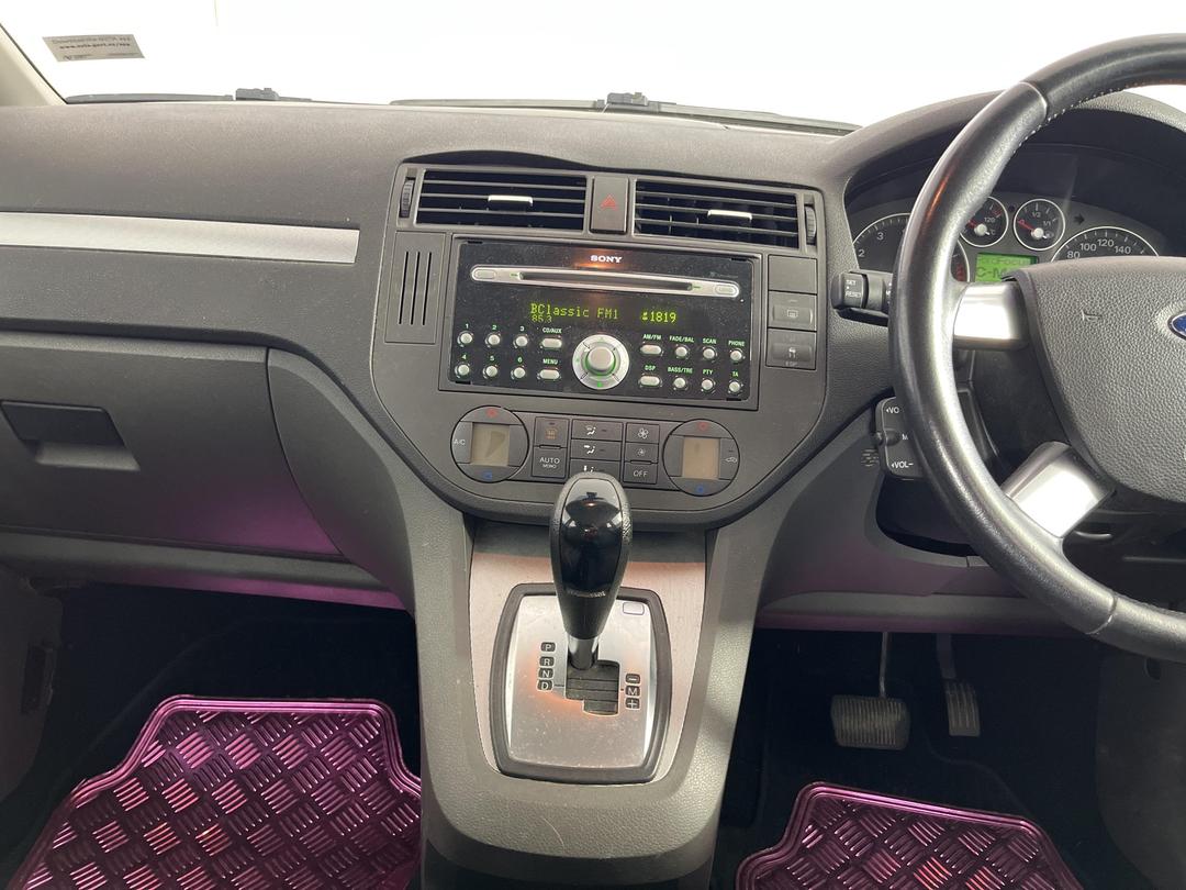 Photo '18' of Ford Focus