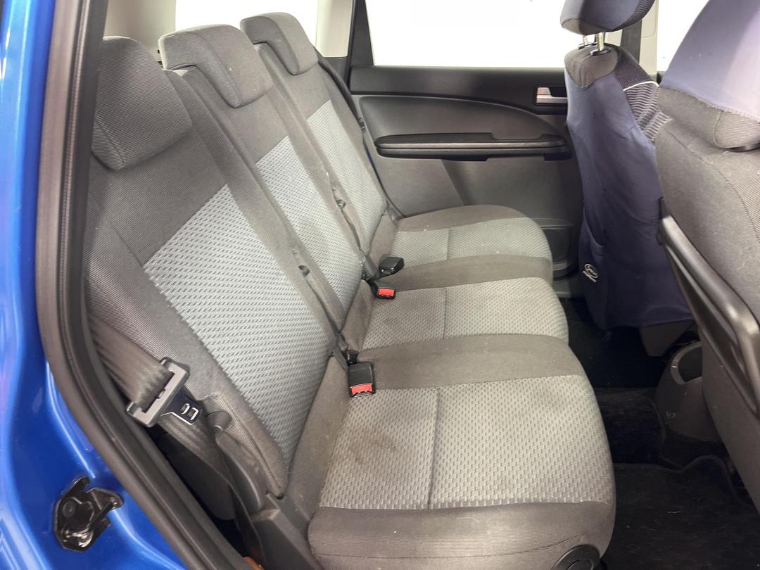 Photo '20' of Ford Focus