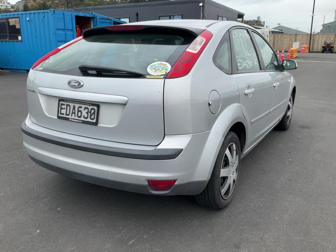 Photo '8' of Ford Focus