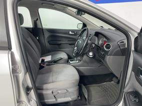 Photo '16' of Ford Focus