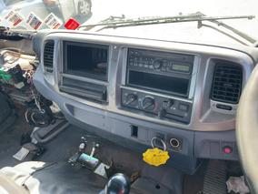 Photo '32' of Hino FG 1JJPE-QGU Cab Chassis