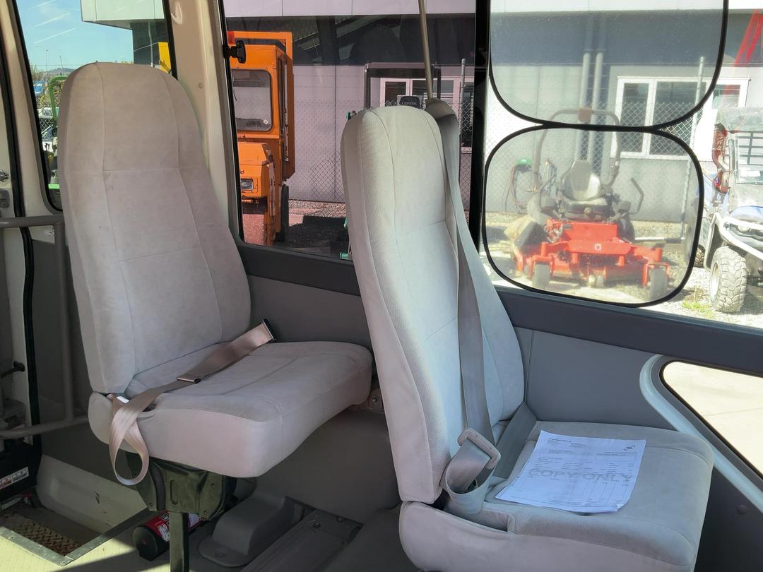 Photo '12' of HINO LIESSE XZB50 Coach Photo '12' of HINO LIESSE XZB50 Coach