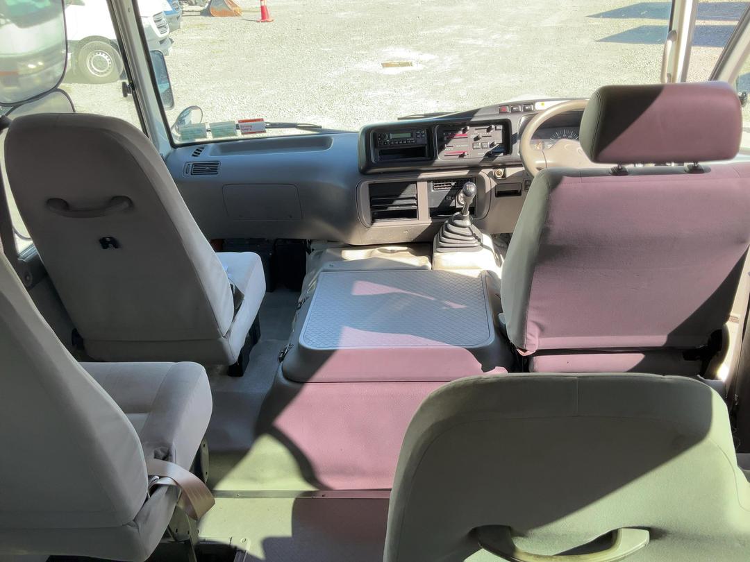 Photo '17' of HINO LIESSE XZB50 Coach Photo '17' of HINO LIESSE XZB50 Coach
