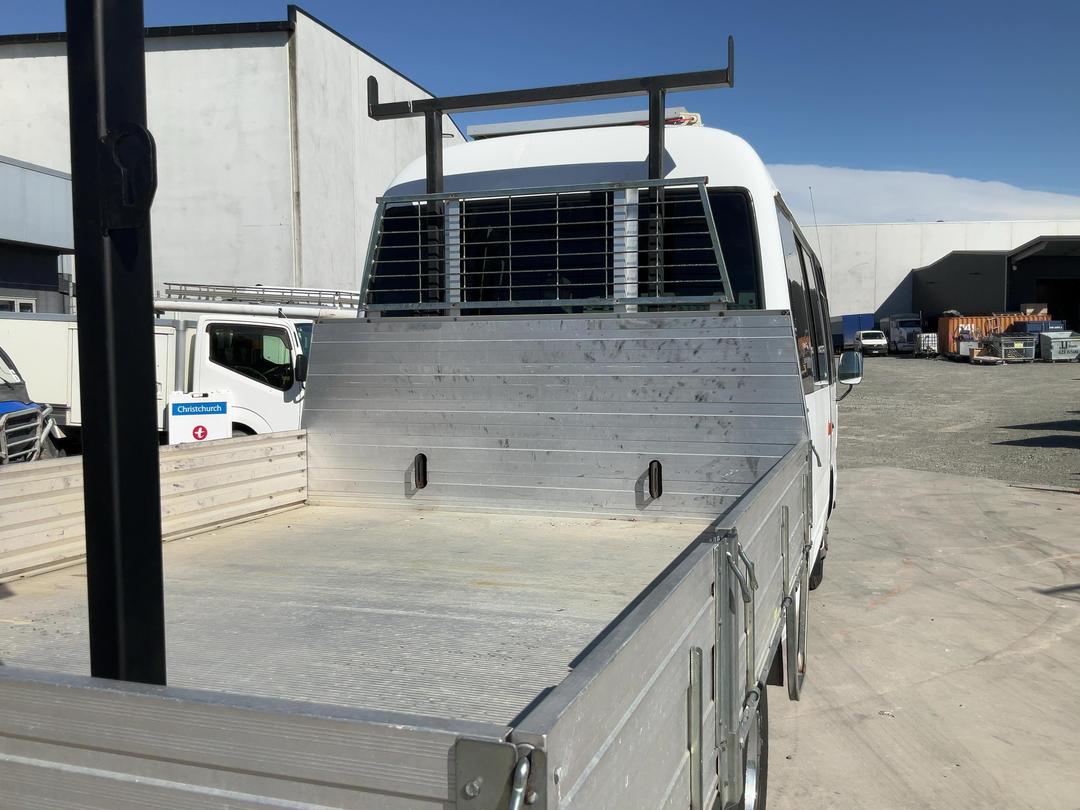 Photo '20' of HINO LIESSE XZB50 Coach Photo '20' of HINO LIESSE XZB50 Coach