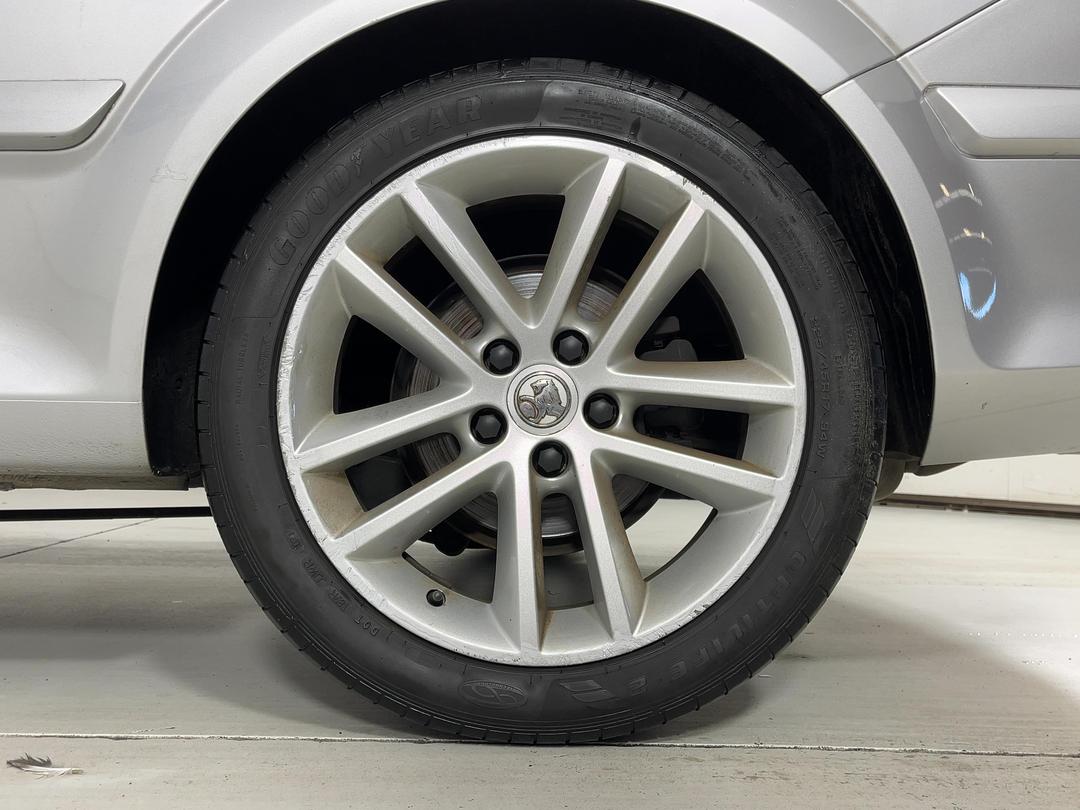 Photo '11' of Holden Astra