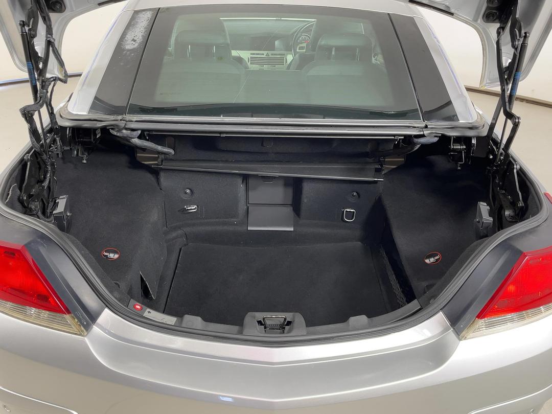 Photo '14' of Holden Astra