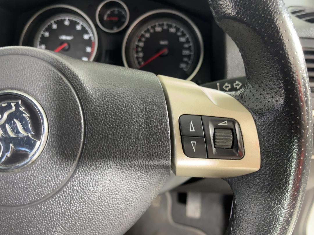 Photo '23' of Holden Astra