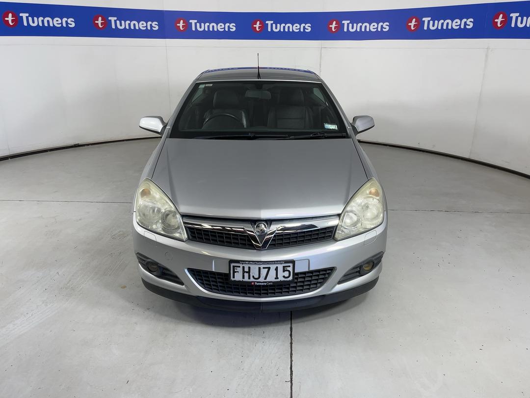 Photo '2' of Holden Astra