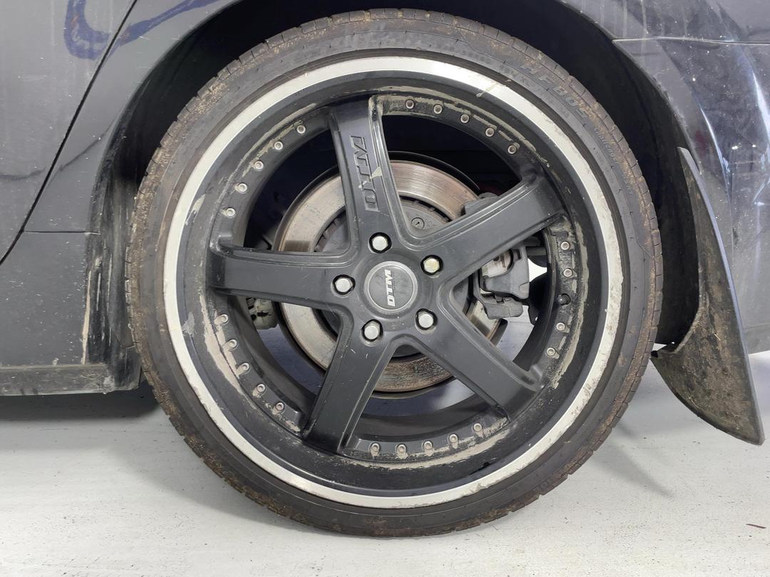 Photo '11' of Holden Commodore