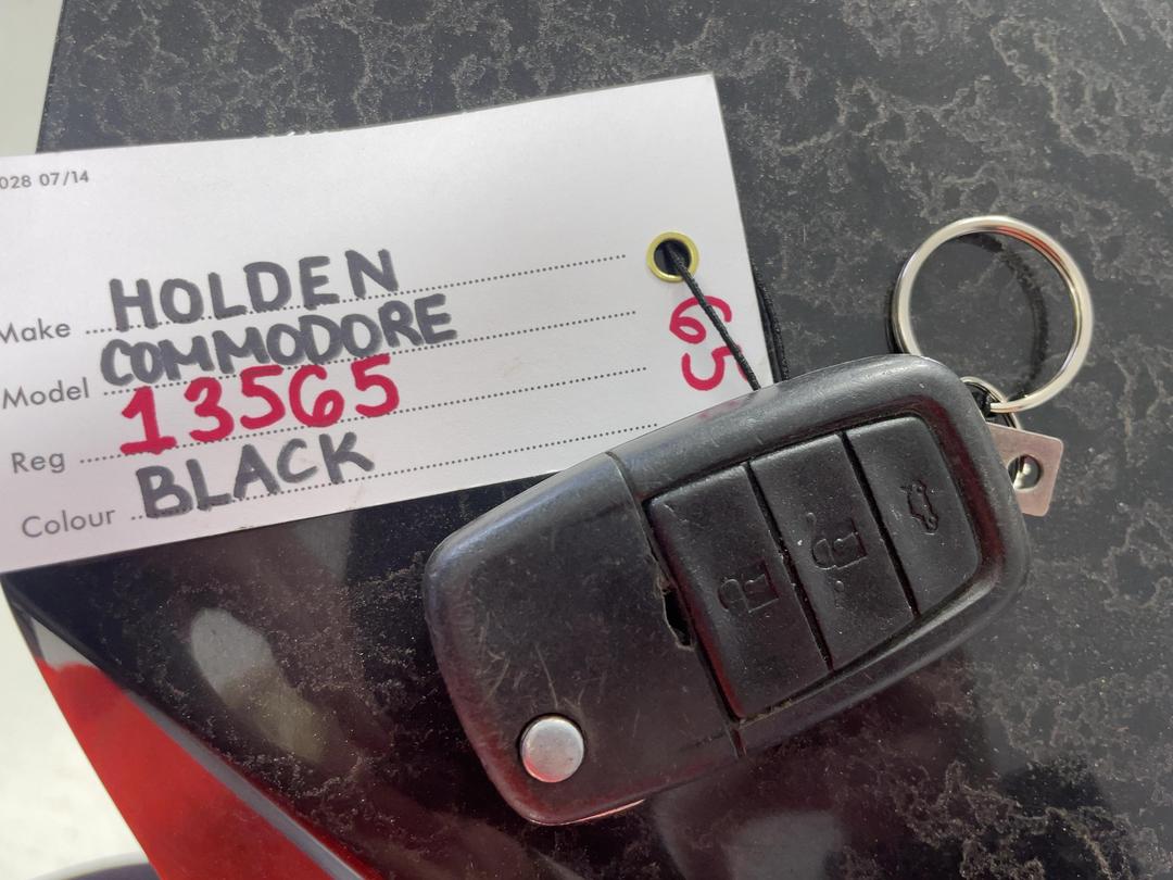 Photo '22' of Holden Commodore