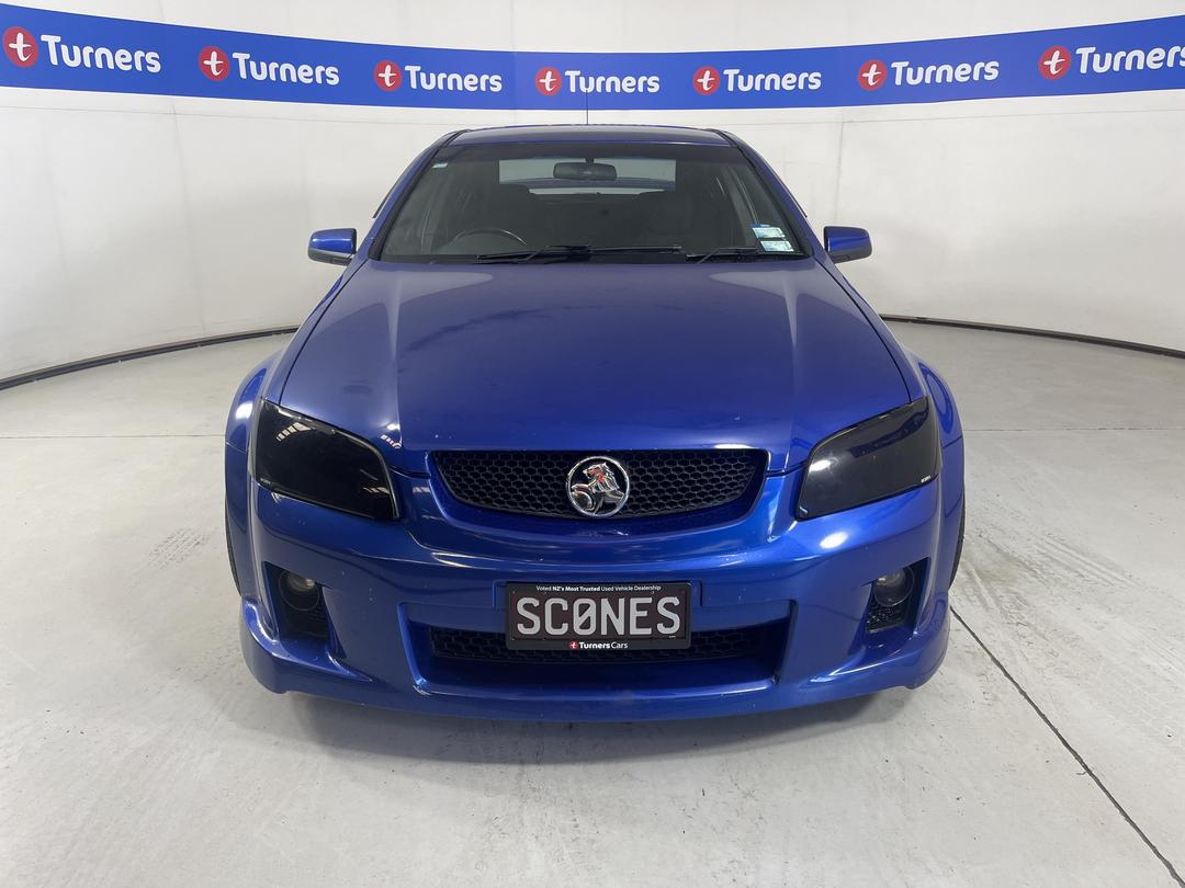 Photo '2' of Holden Commodore