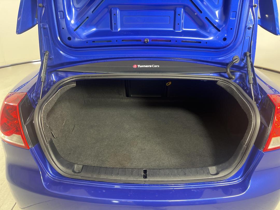 Photo '14' of Holden Commodore