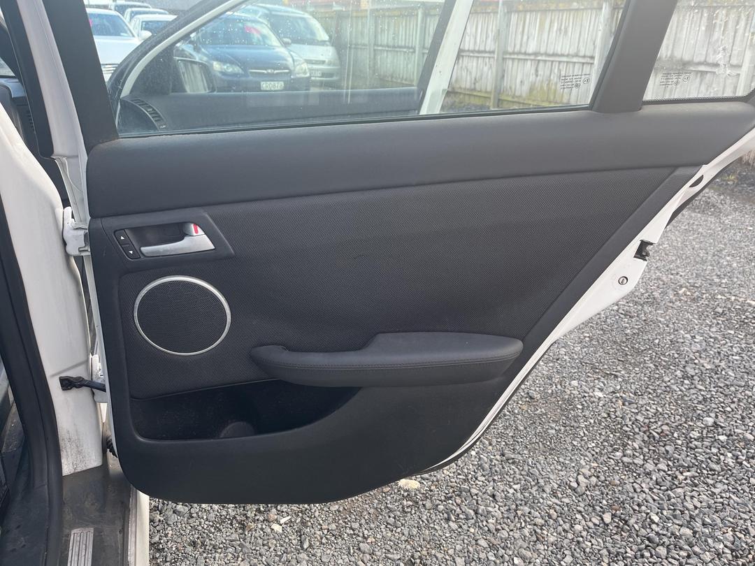 Photo '17' of Holden Commodore SV6