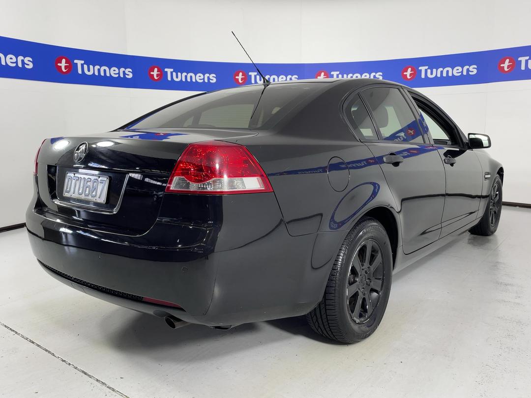 Photo '7' of Holden Commodore