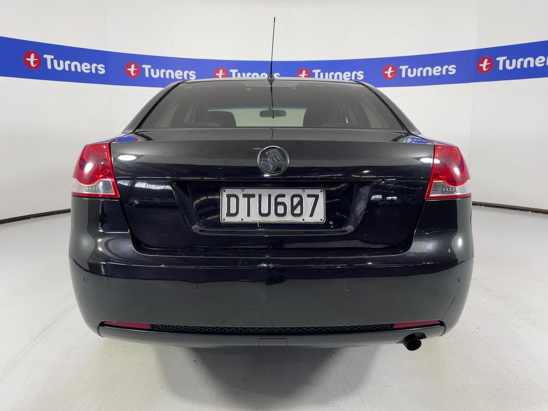 Photo '6' of Holden Commodore