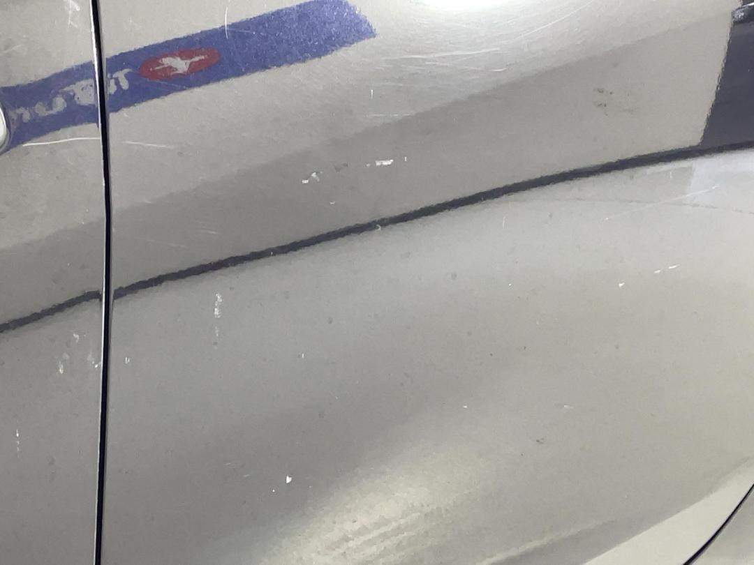 Photo '27' of Holden Commodore