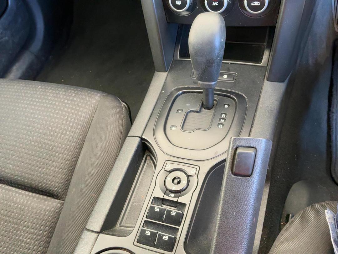 Photo '15' of Holden Commodore SV6 Photo '15' of Holden Commodore SV6