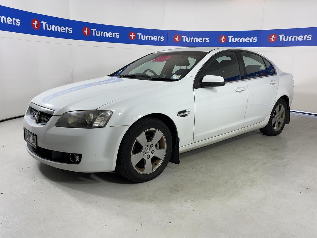 Photo '3' of Holden Commodore Calais V6 Photo '3' of Holden Commodore Calais V6