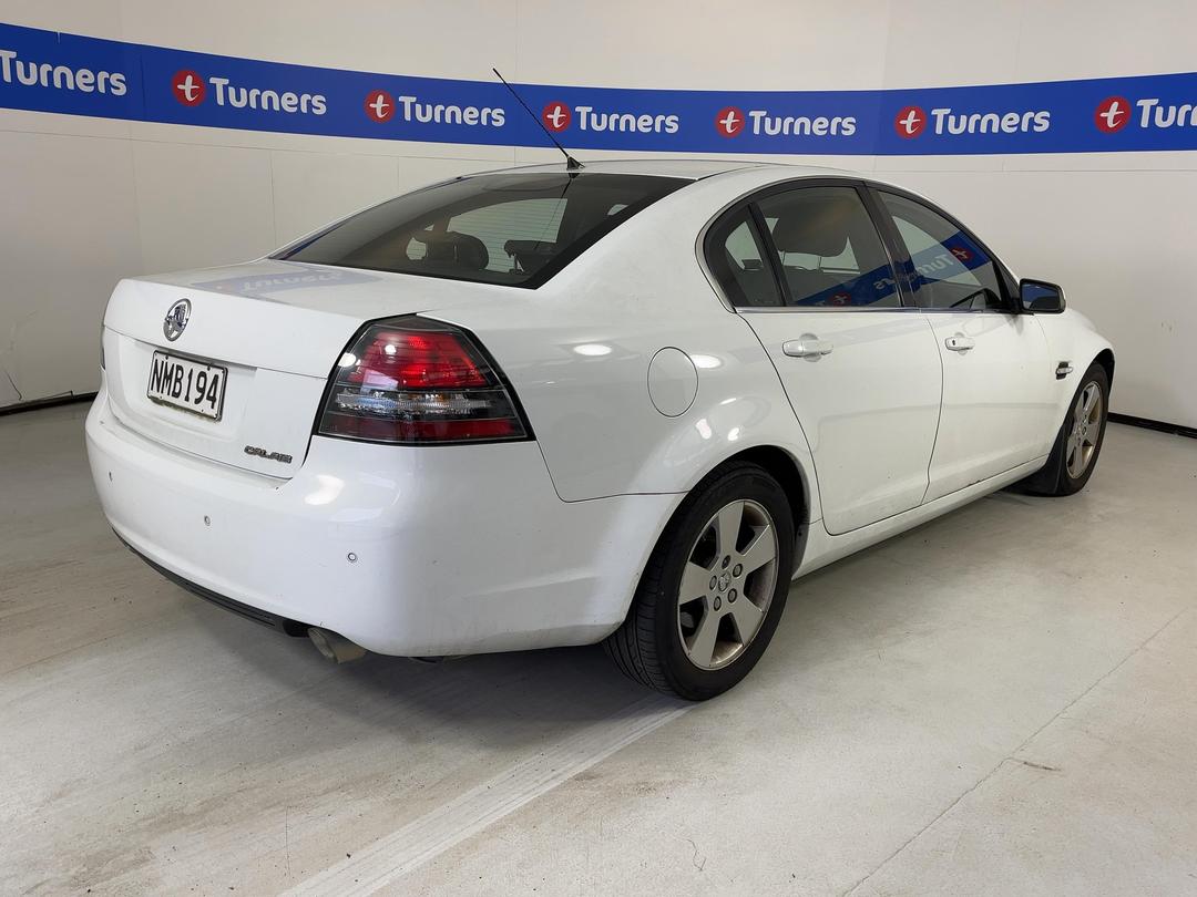 Photo '5' of Holden Commodore Calais V6 Photo '5' of Holden Commodore Calais V6