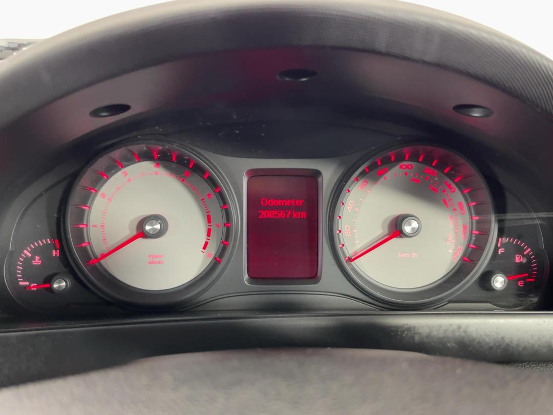 Photo '21' of Holden Commodore