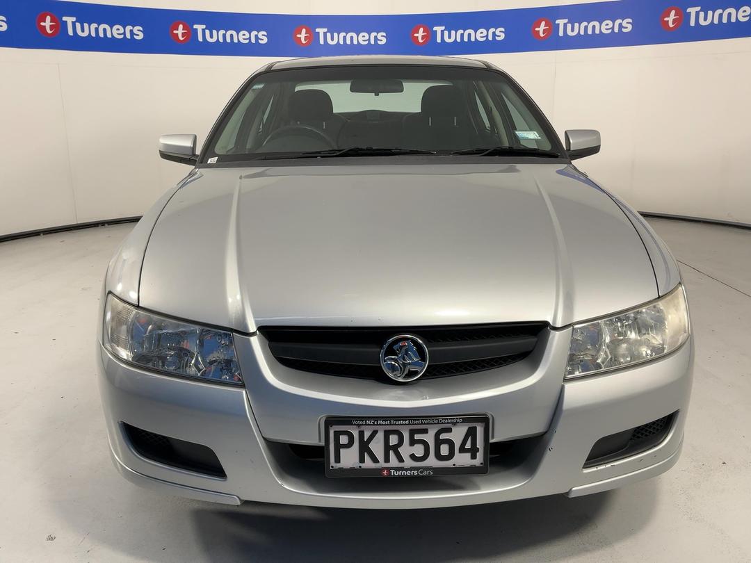 Photo '2' of Holden Commodore
