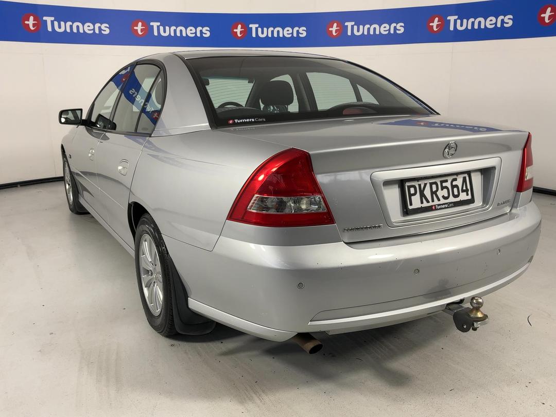 Photo '5' of Holden Commodore