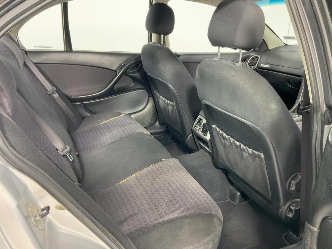 Photo '20' of Holden Commodore