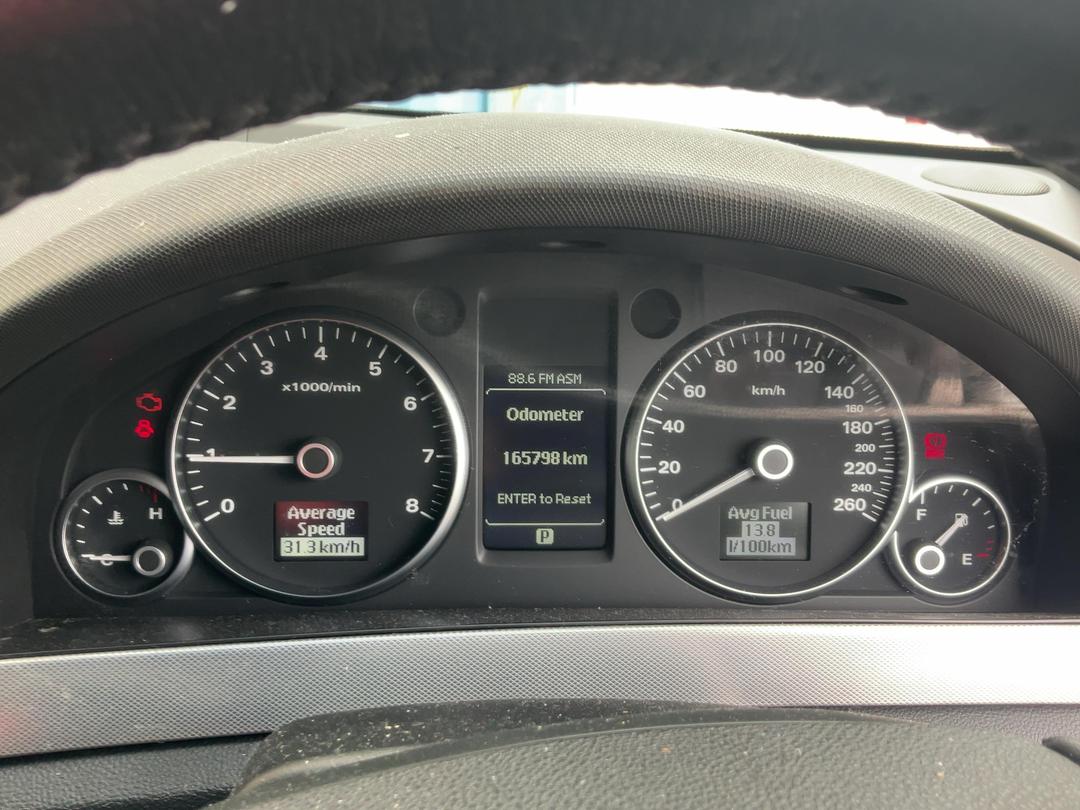 Photo '8' of Holden Commodore Calais-V V6