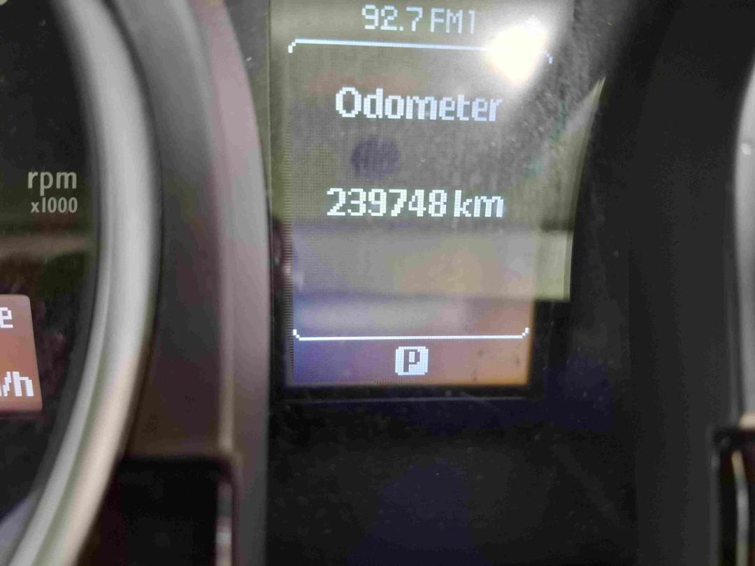 Photo '13' of Holden Statesman V6 Photo '13' of Holden Statesman V6