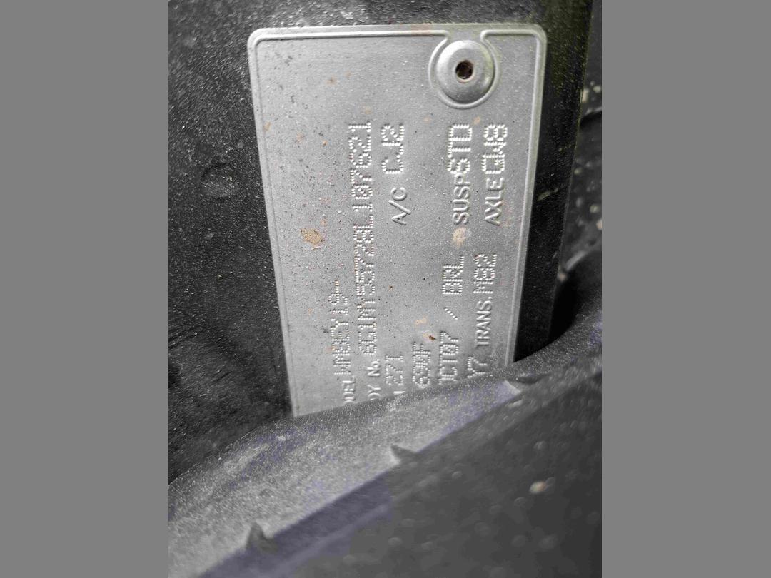 Photo '11' of Holden Statesman V6 Photo '11' of Holden Statesman V6