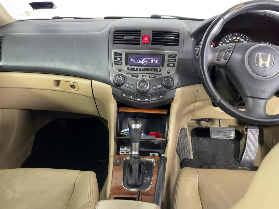 Photo '19' of Honda Accord Eurol Photo '19' of Honda Accord Eurol