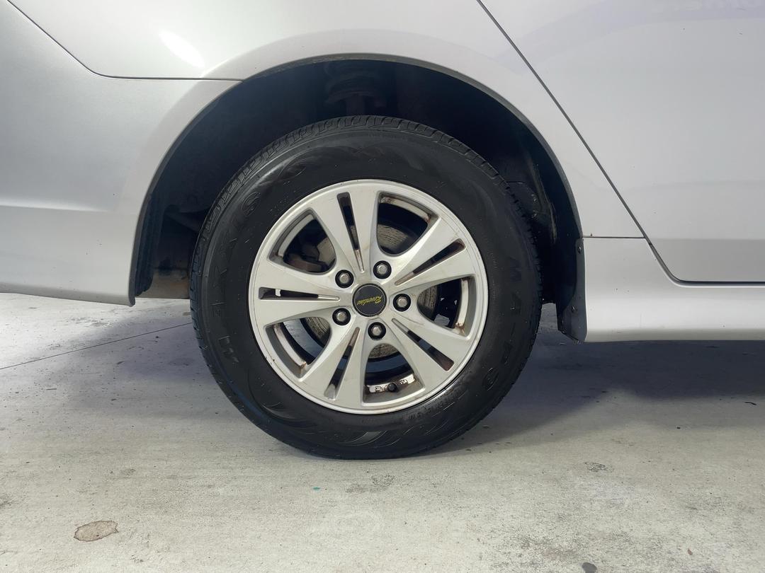 Photo '12' of Honda Accord