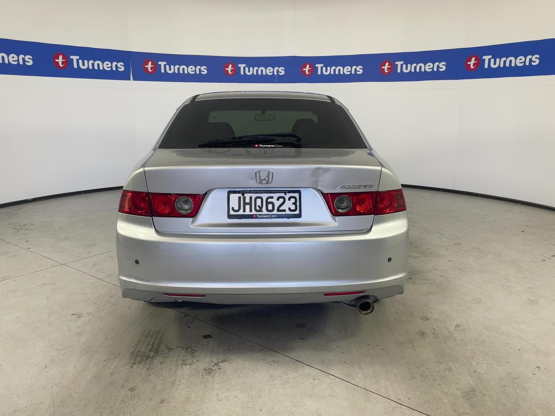 Photo '6' of Honda Accord