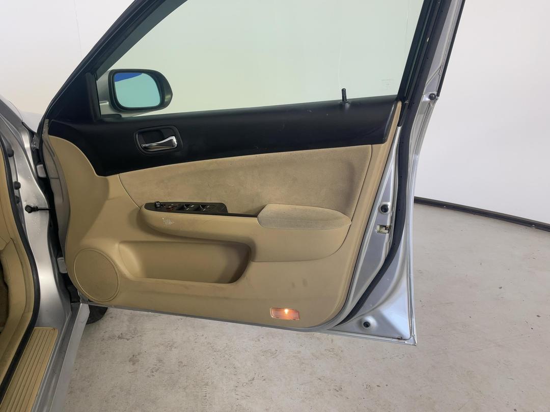 Photo '15' of Honda Accord