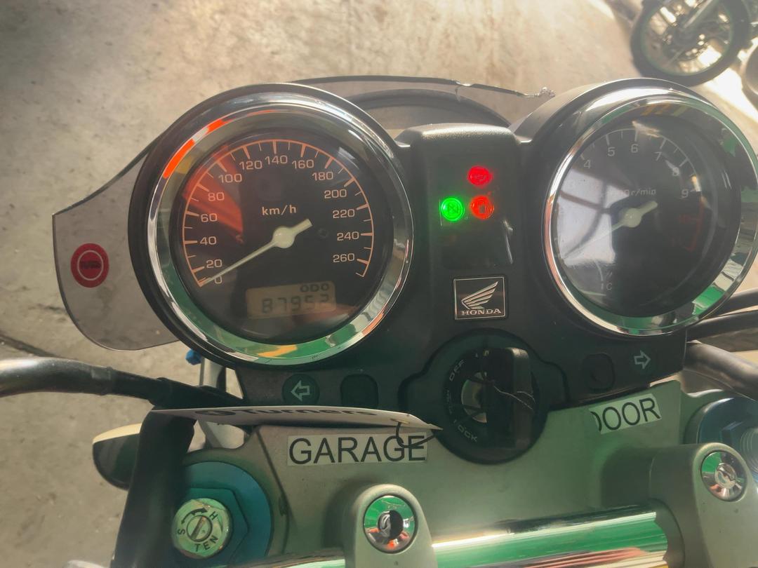 Photo '8' of Honda CB 900