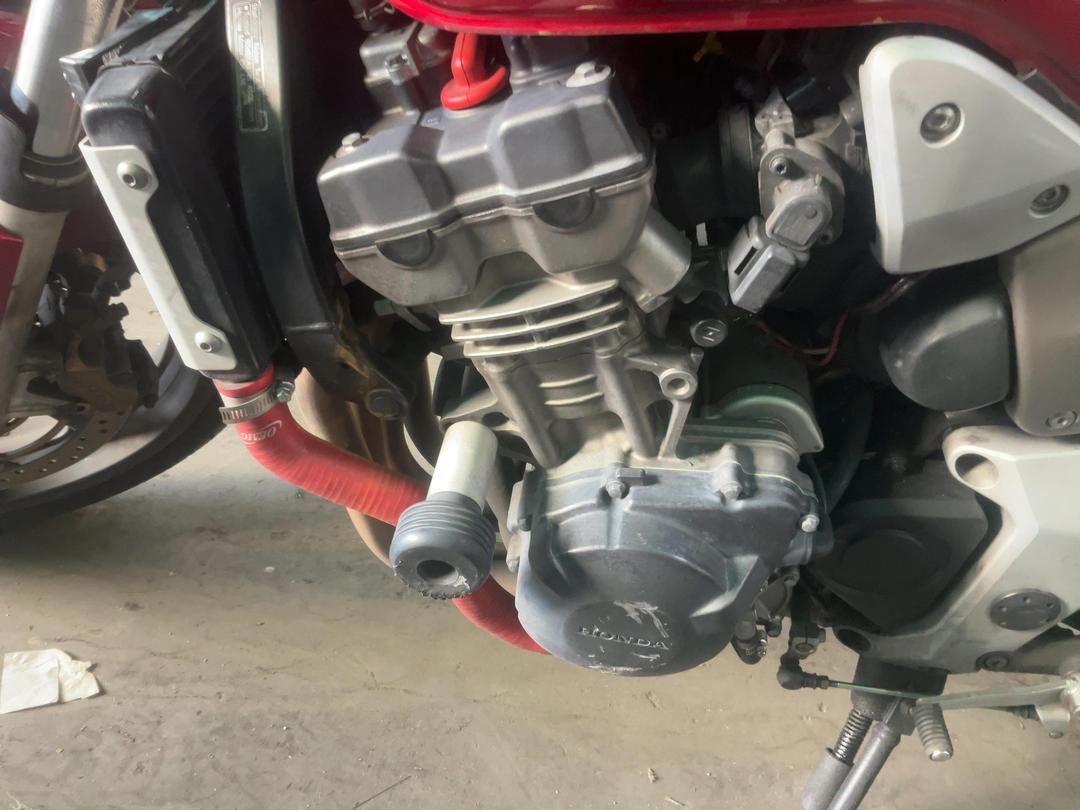 Photo '32' of Honda CB 900