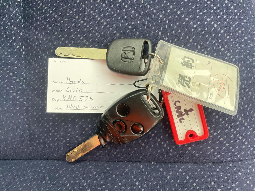 Photo '15' of Honda Civic Hybrid