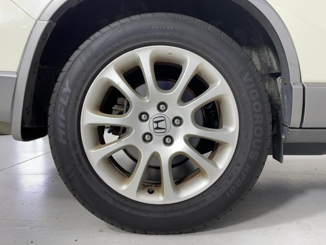 Photo '8' of Honda CRV Photo '8' of Honda CRV